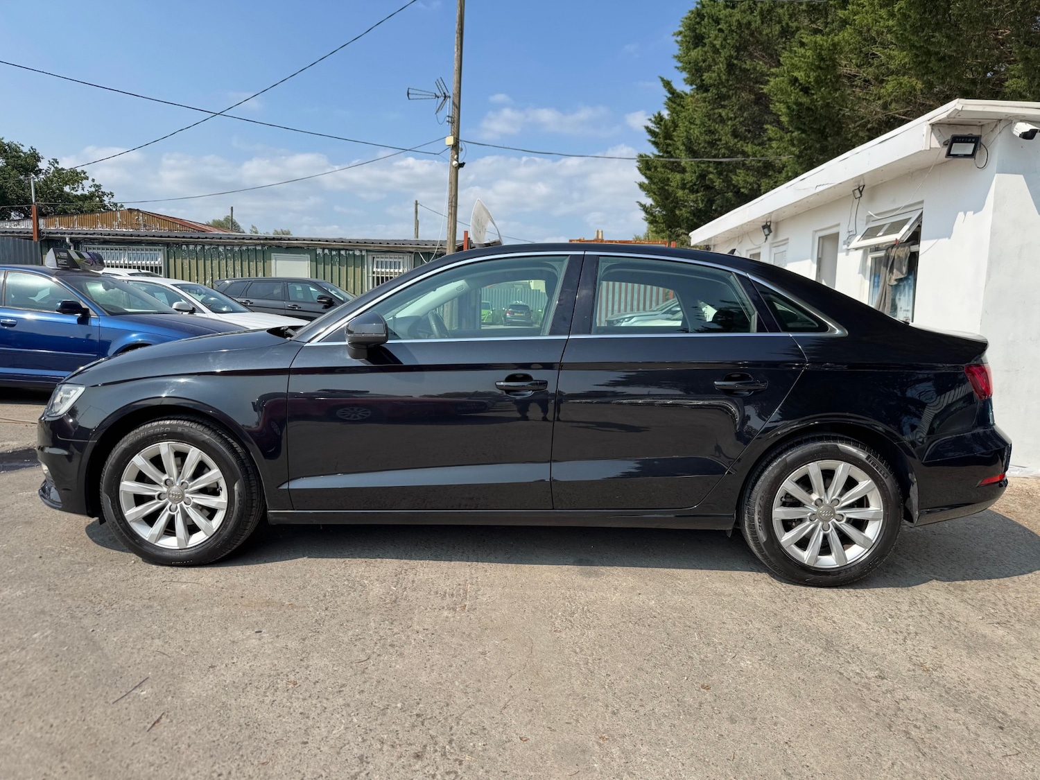 Used Audi A3 2014 for sale - 76635463: Photo 7