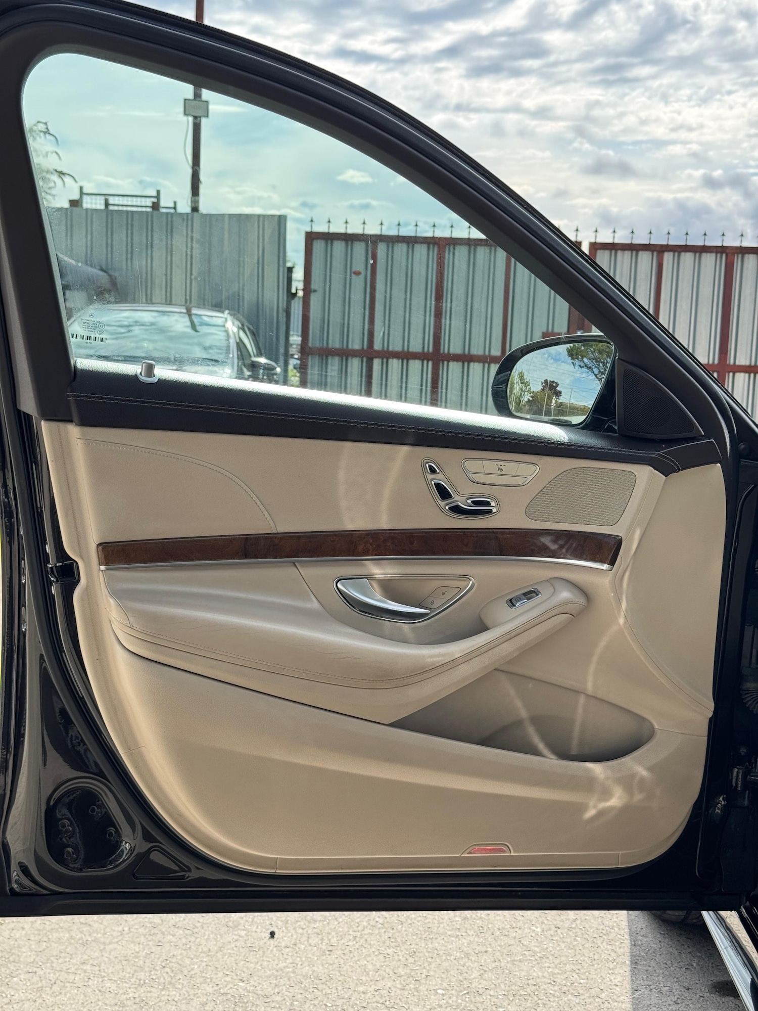 Used Mercedes-Benz S Class 2014 for sale - 76702534: Photo 30