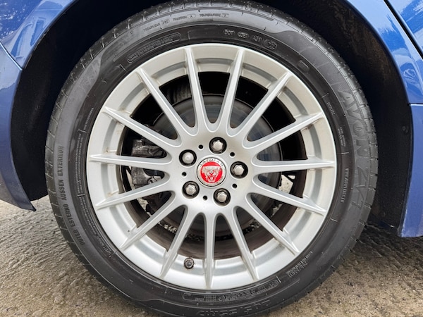 Used Jaguar XE 2015 for sale - 76244795: Photo 35