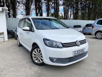 Used Volkswagen Touran 2013 for sale - 79320347: Photo