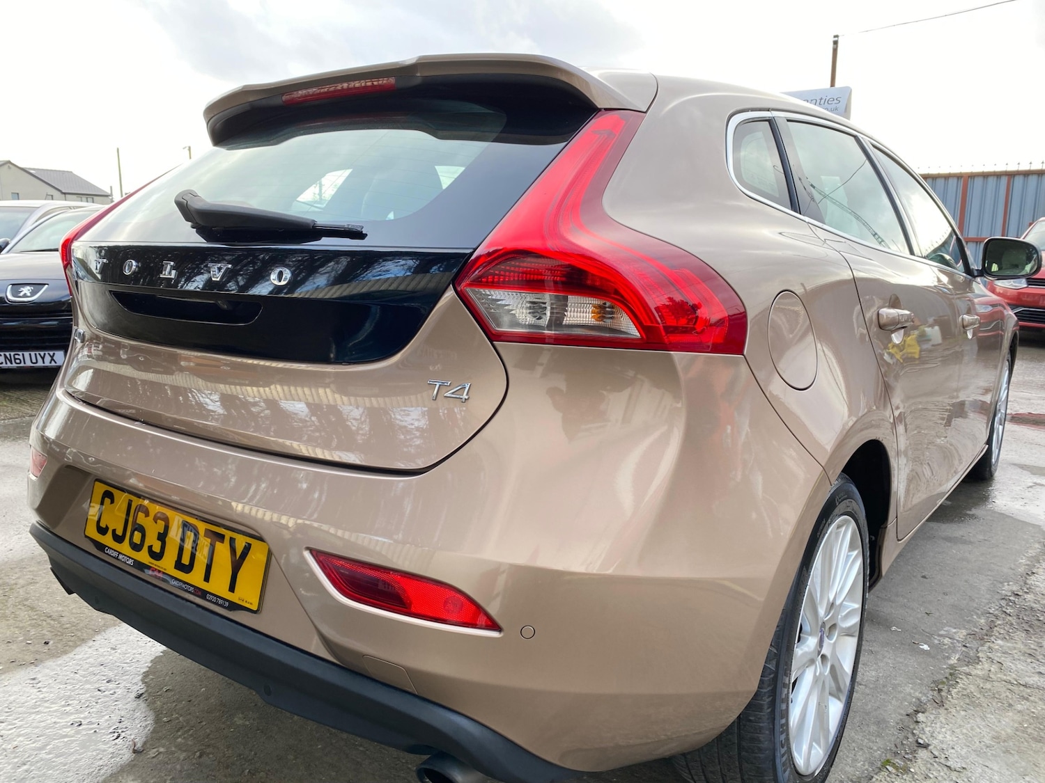 Used Volvo V40 2026 for sale - 77340606: Photo 38