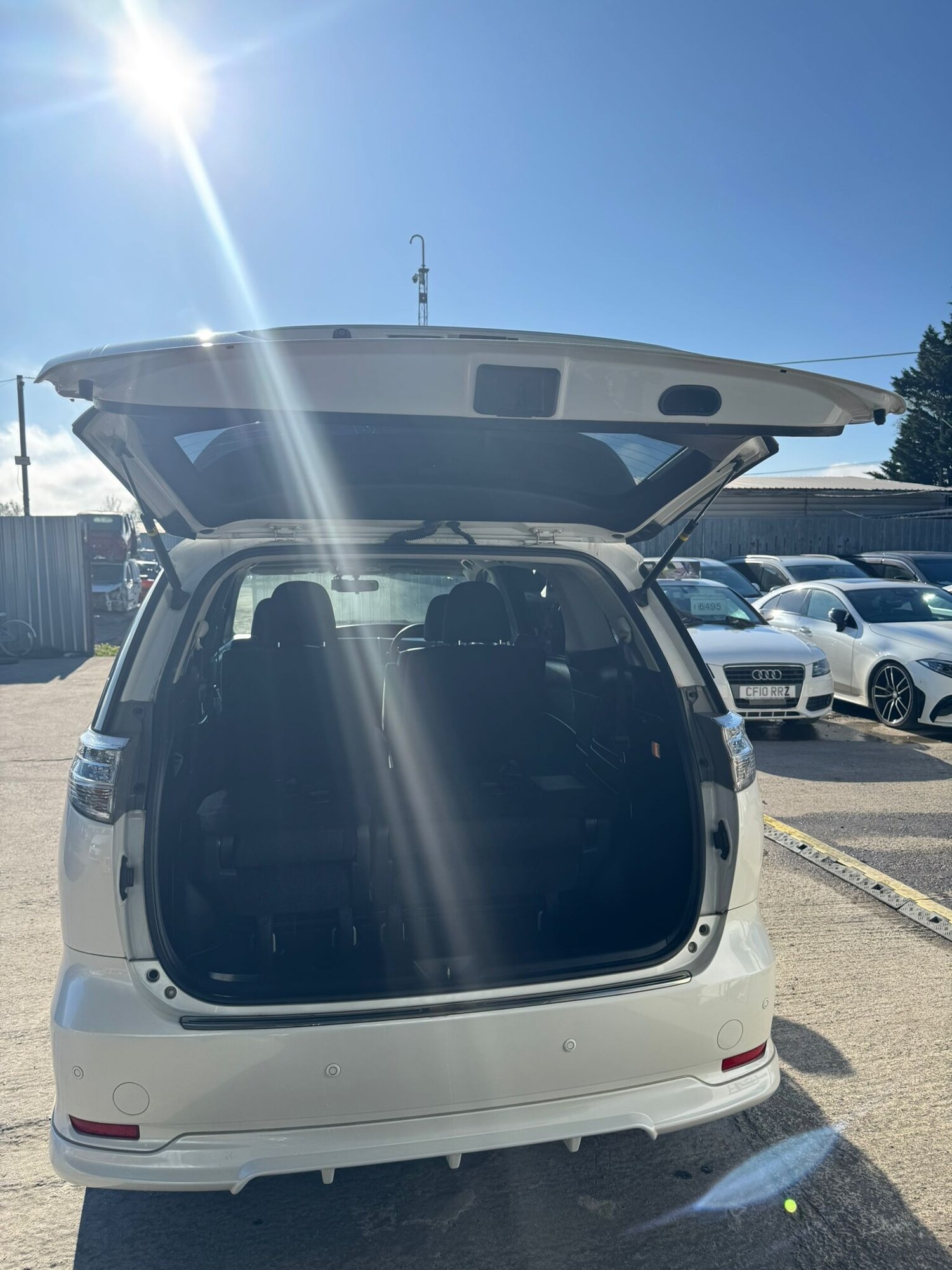 Used Toyota Estima 2013 for sale - 78205942: Photo 11