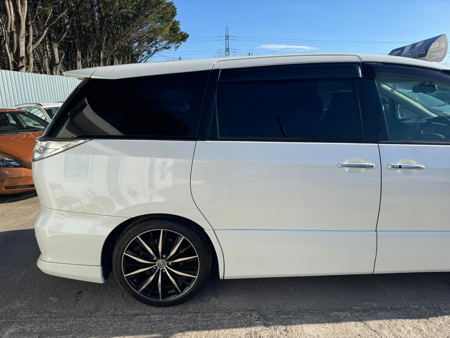 Used Toyota Estima 2013 for sale - 78205942: Photo 6