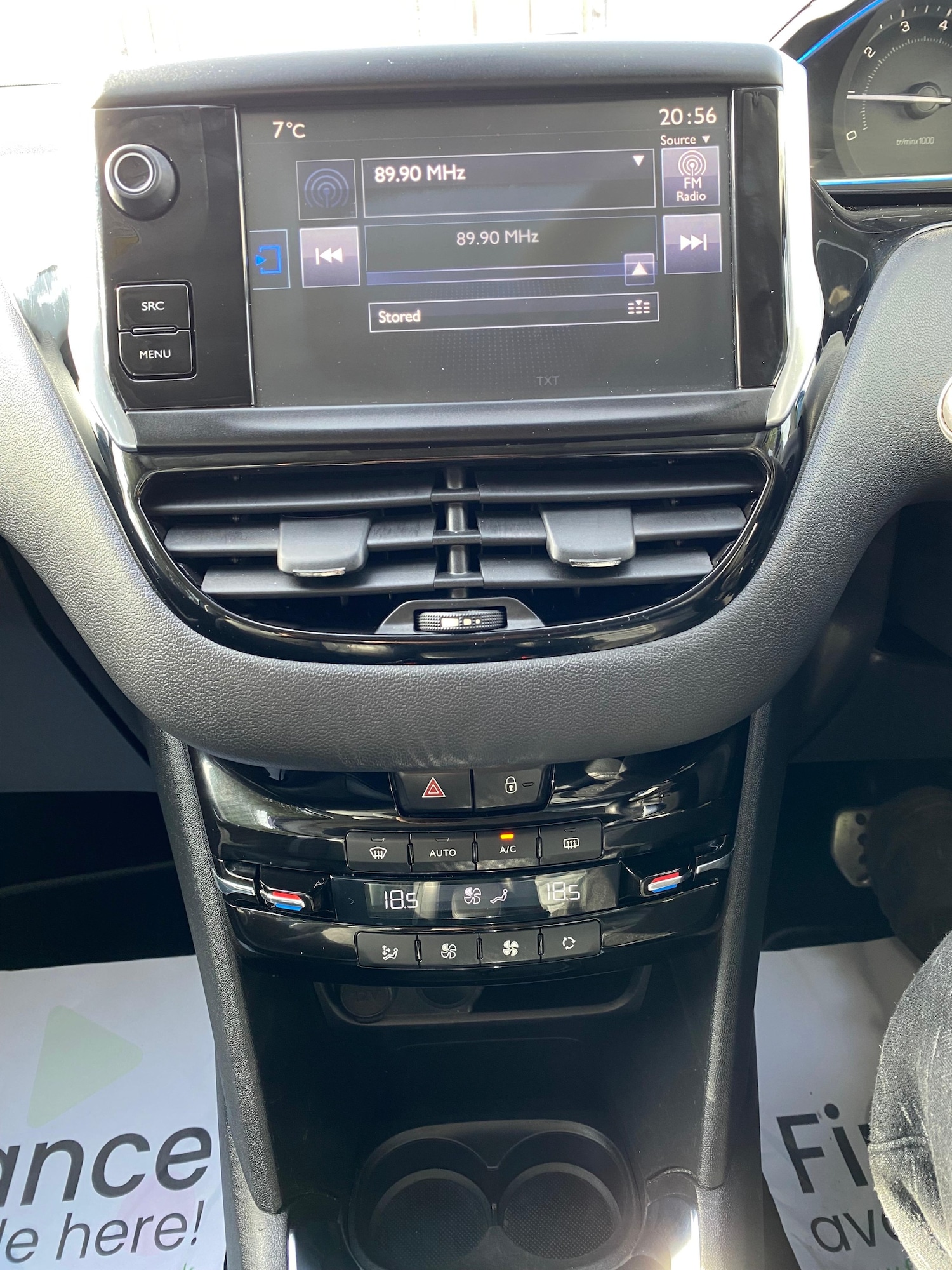 Used Peugeot 208 2015 for sale - 77770308: Photo 21