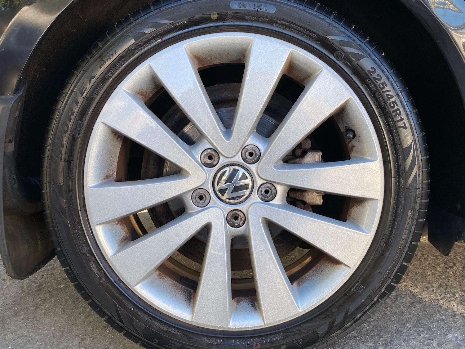 Used Volkswagen Golf 2010 for sale - 76840334: Photo 36