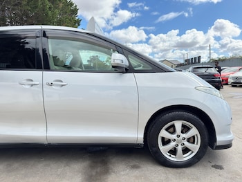Used Toyota Estima 2009 for sale - 75763182: Photo