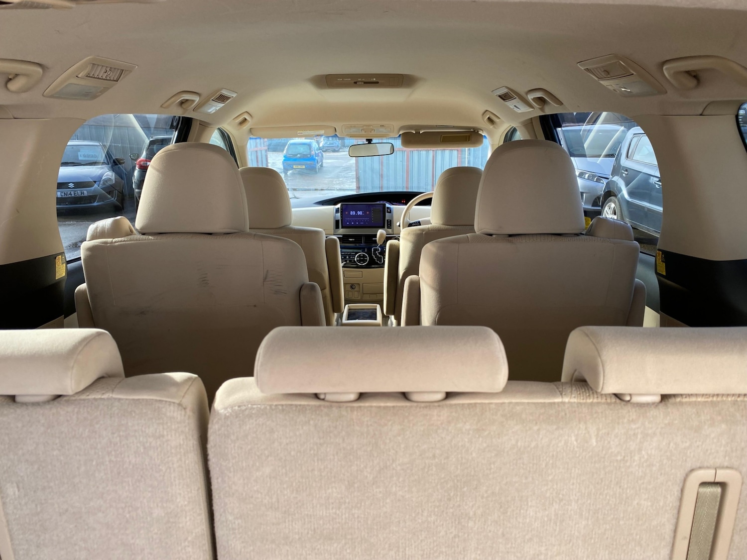 Used Toyota Estima 2026 for sale - 77512160: Photo 12