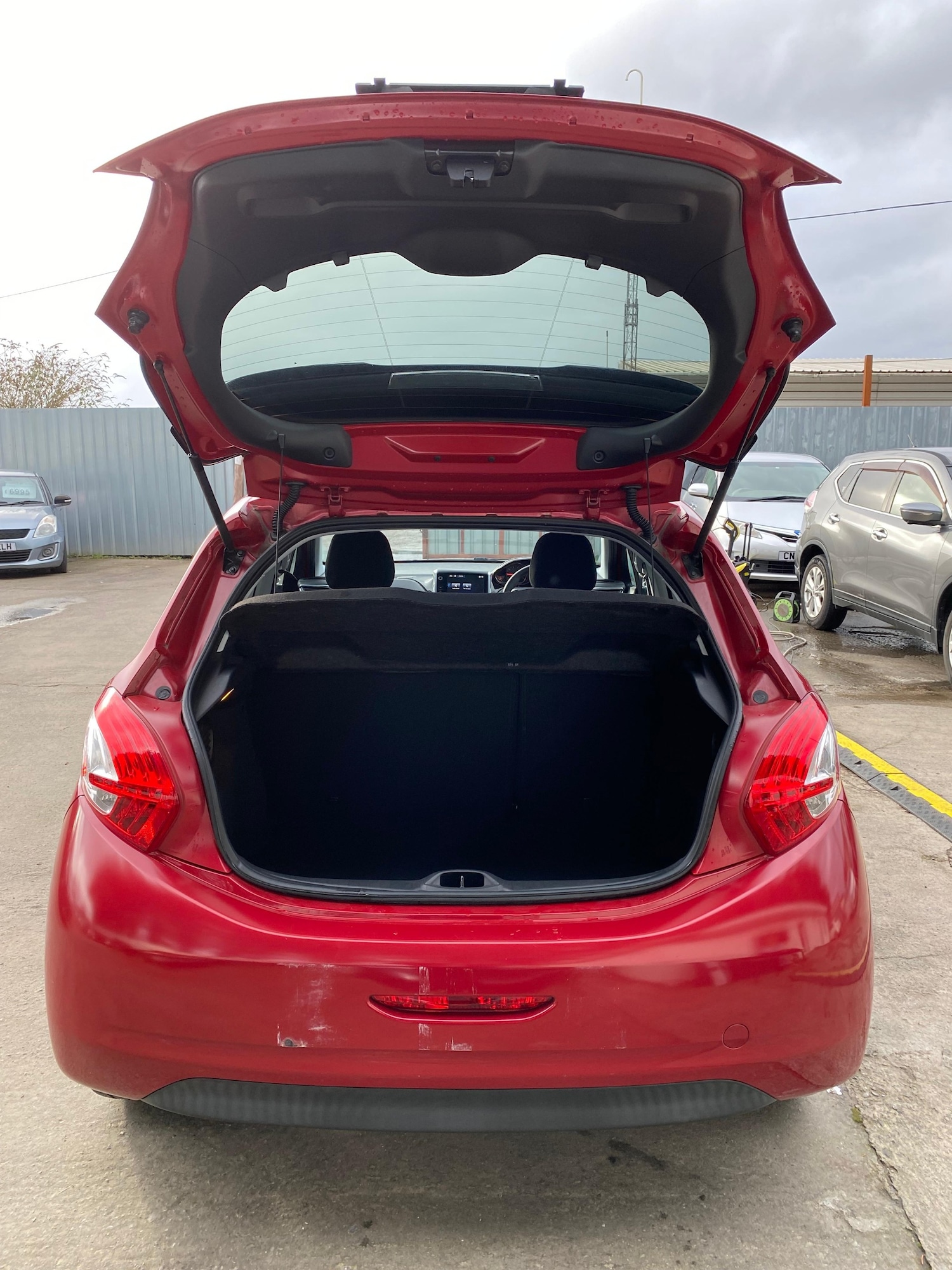 Used Peugeot 208 2026 for sale - 77388373: Photo 10