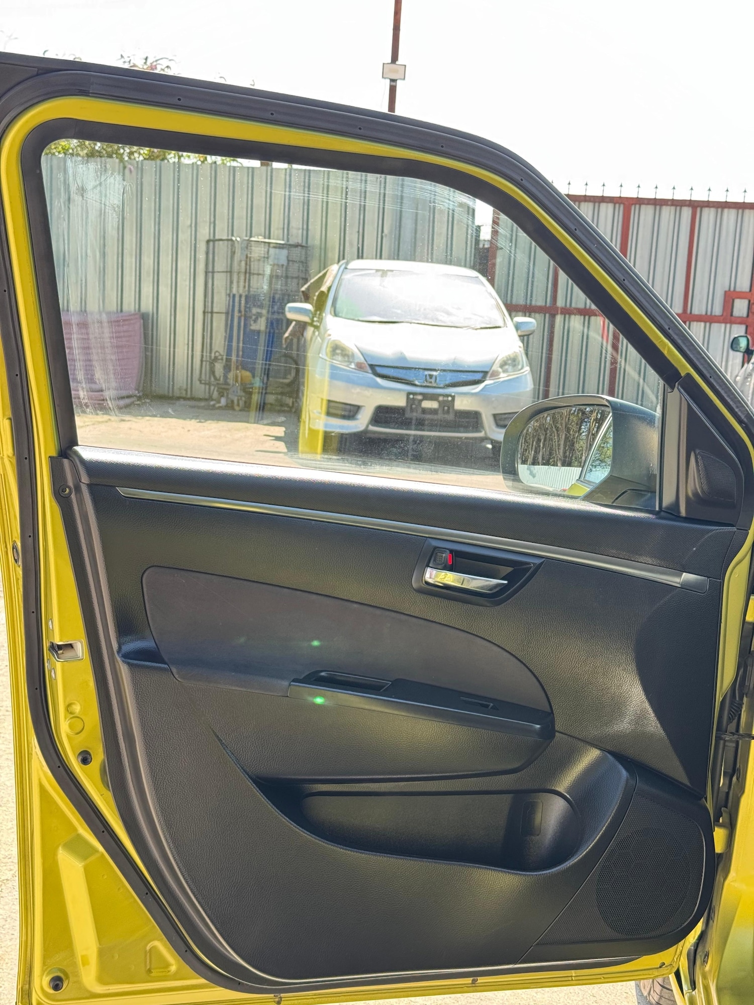 Vehicle 29