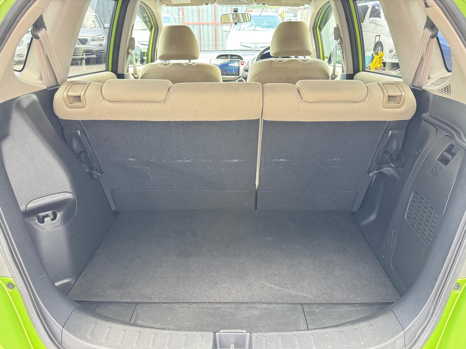 Used Honda Fit 2012 for sale - 76672519: Photo 8