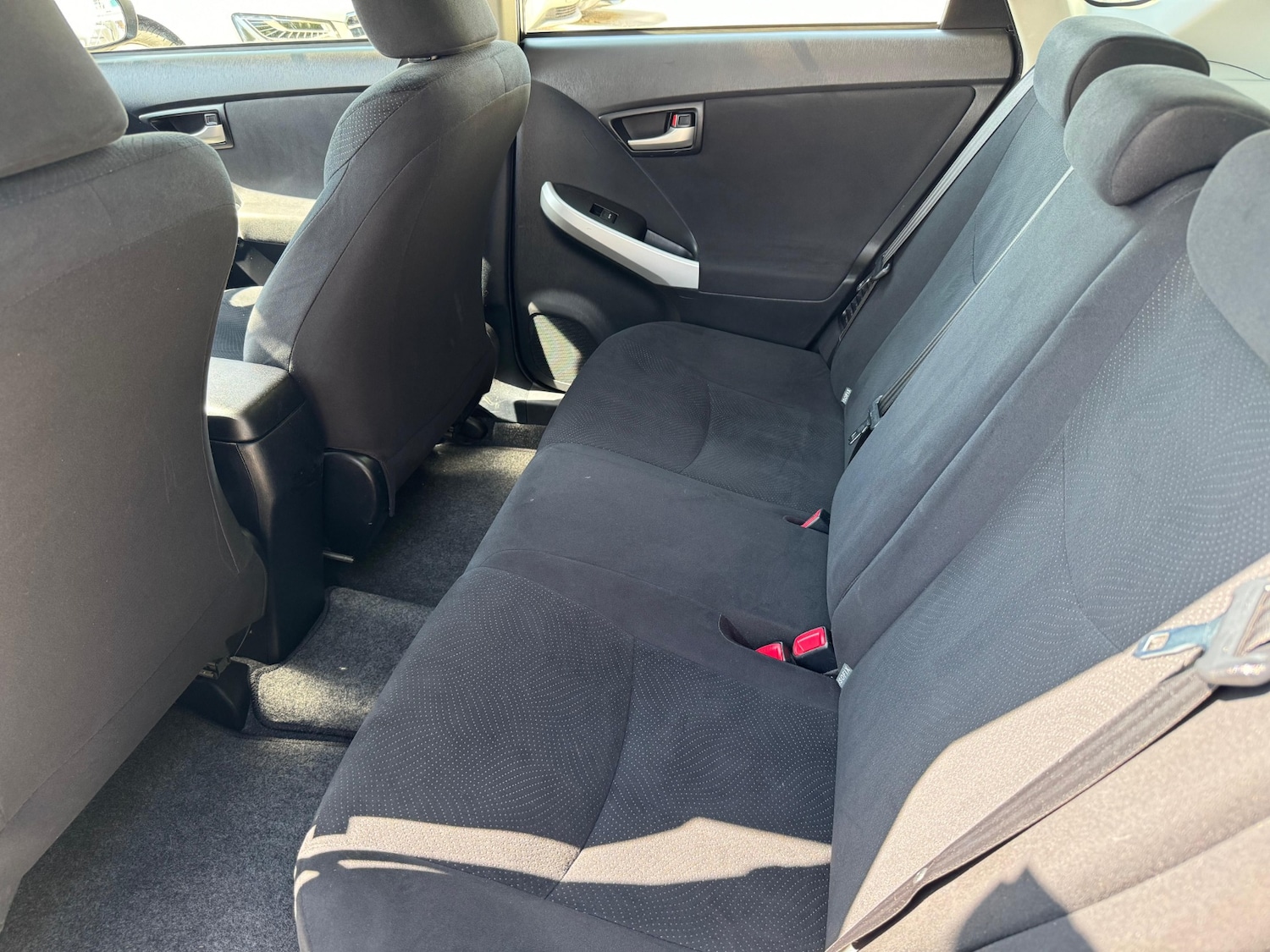 Used Toyota Prius 2012 for sale - 76759980: Photo 43