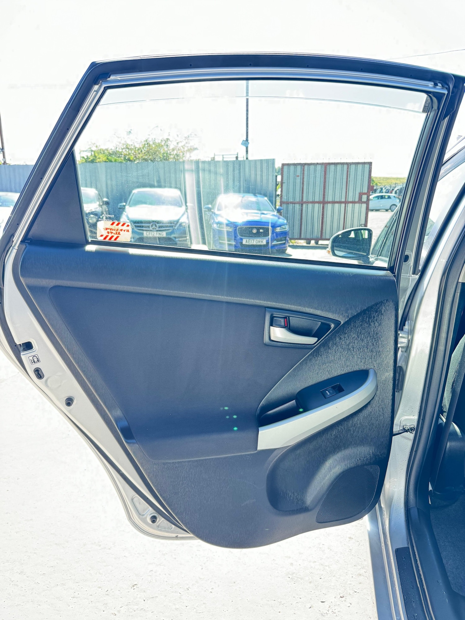 Vehicle 27