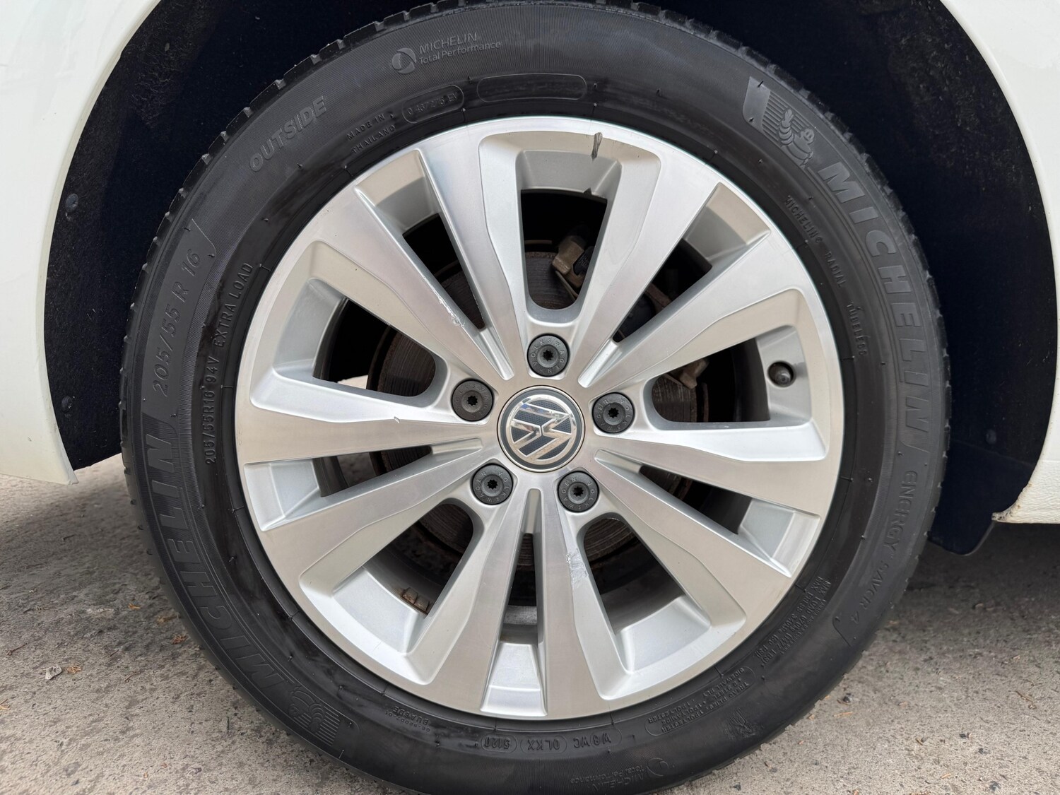 Used Volkswagen Golf 2014 for sale - 76101843: Photo 34