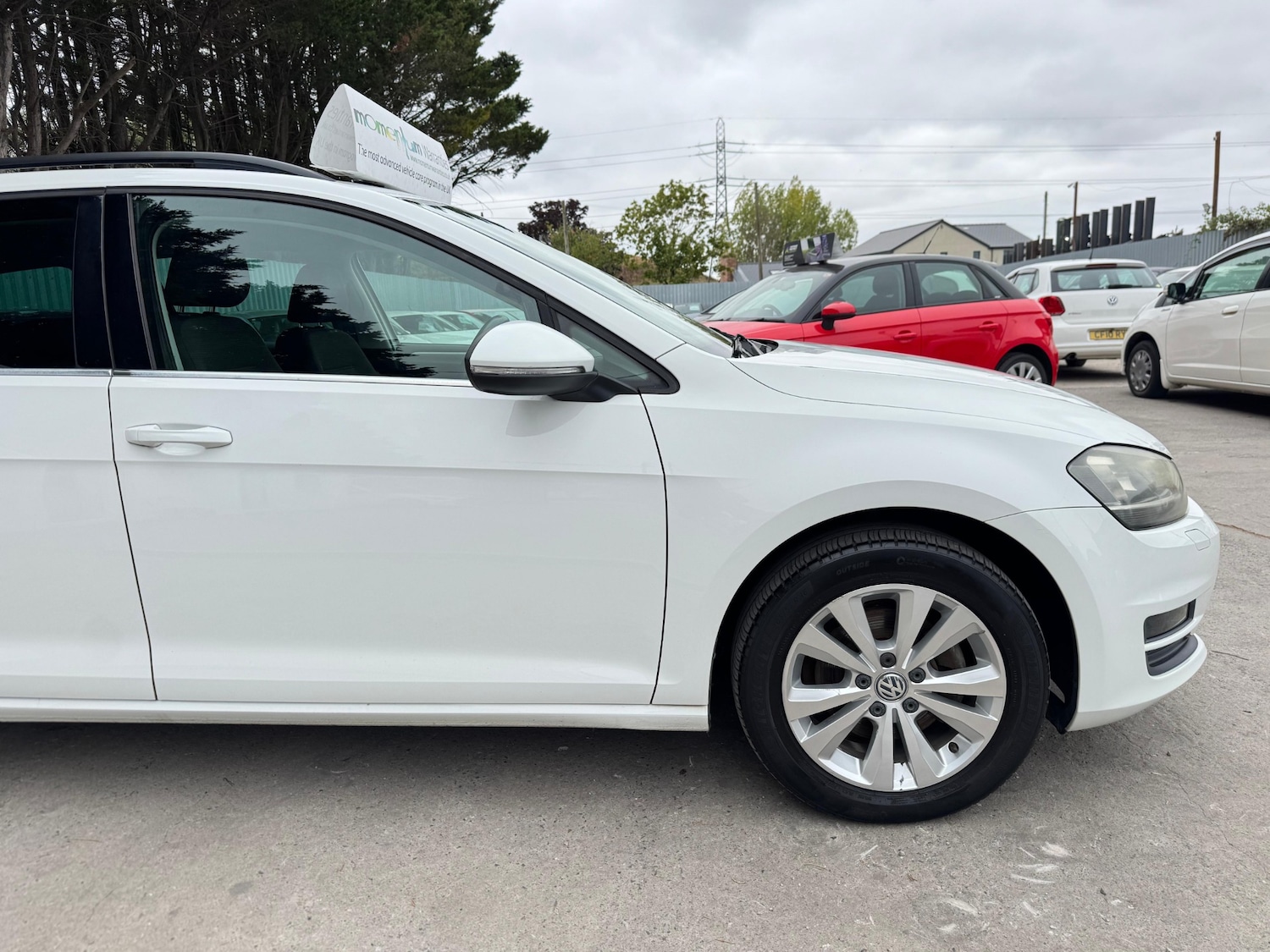 Used Volkswagen Golf 2014 for sale - 76101843: Photo 5