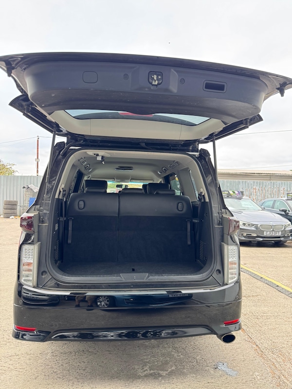 Used Nissan Elgrand 2011 for sale - 76207163: Photo 11