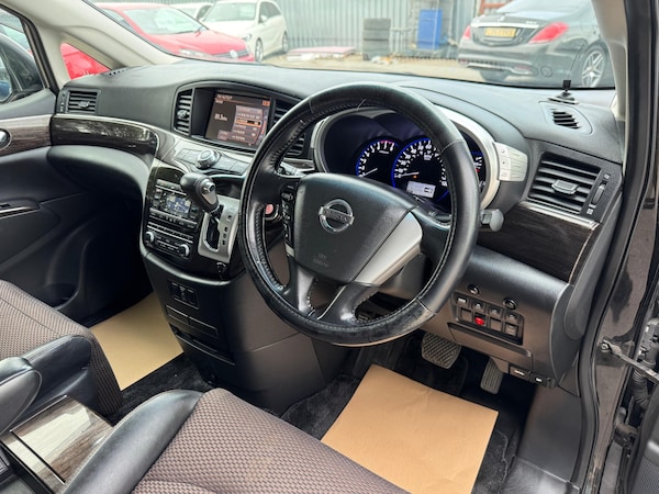 Used Nissan Elgrand 2011 for sale - 76207163: Photo 13