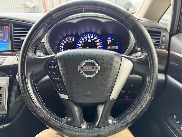 Used Nissan Elgrand 2011 for sale - 76207163: Photo 18