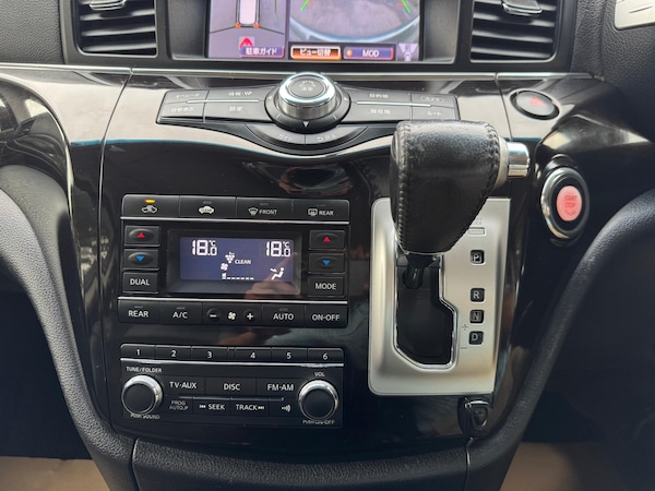 Used Nissan Elgrand 2011 for sale - 76207163: Photo 23