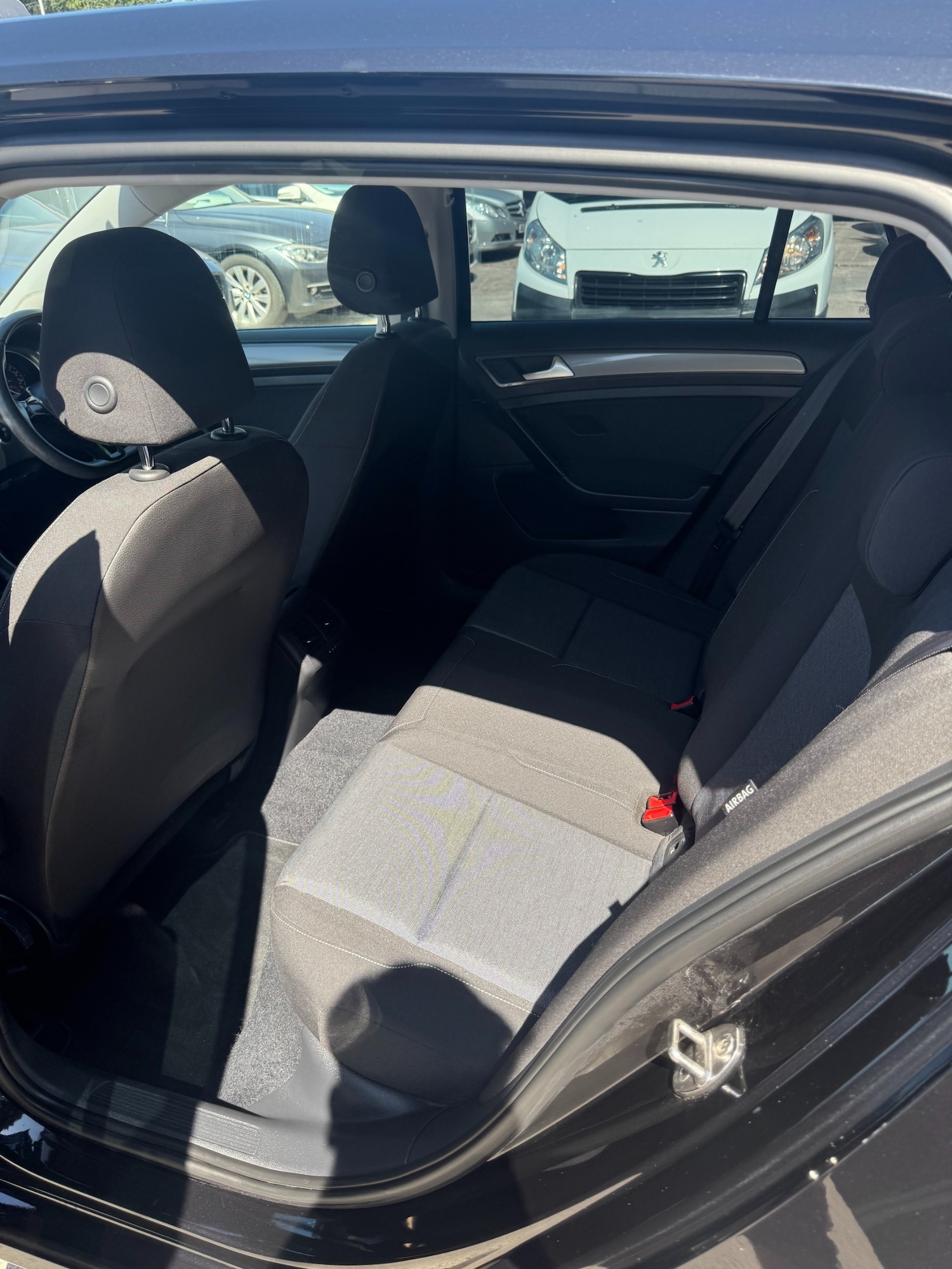 Used Volkswagen Golf 2013 for sale - 76129092: Photo 30