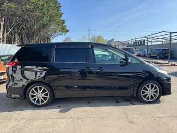 Used Toyota Estima 2010 for sale - 78411498: Photo