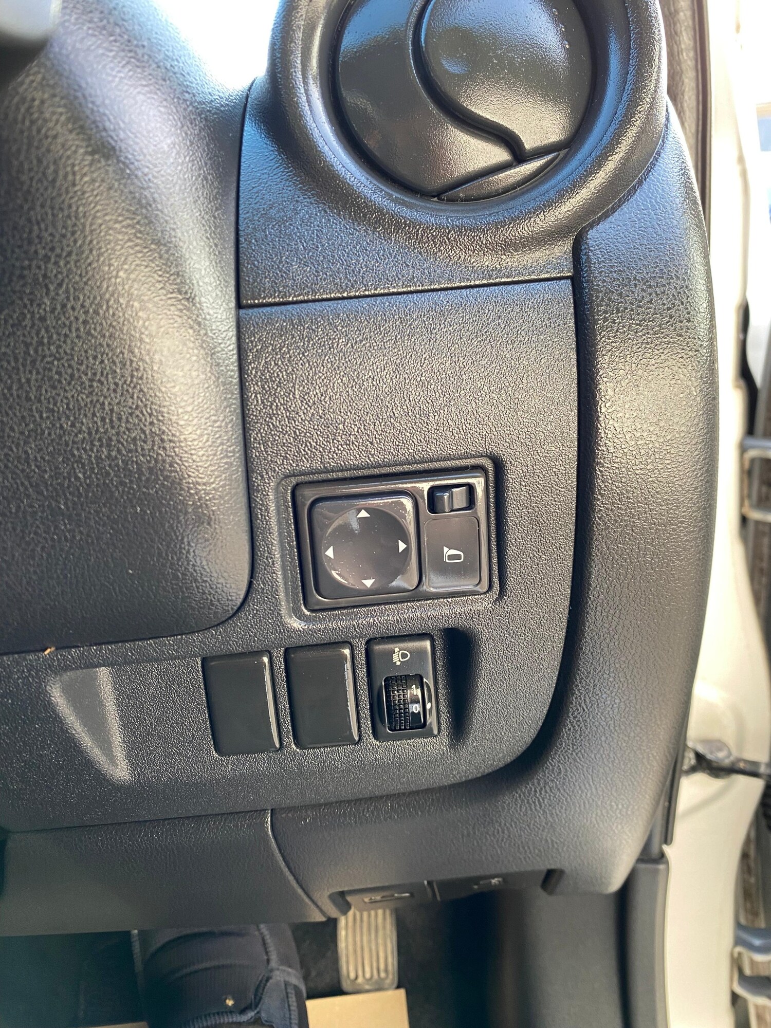 Used Nissan Micra 2011 for sale - 78102578: Photo 23