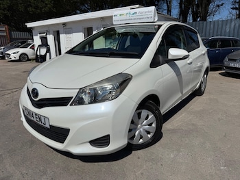 Used Toyota Vitz 2012 for sale - 75481236: Photo