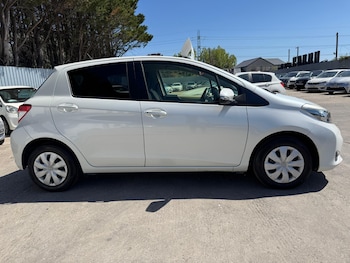 Used Toyota Vitz 2012 for sale - 75481236: Photo