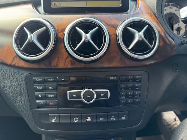 Used Mercedes-Benz B Class 2012 for sale - 76289027: Photo 20
