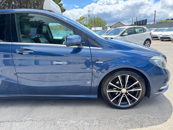 Used Mercedes-Benz B Class 2012 for sale - 76289027: Photo 5