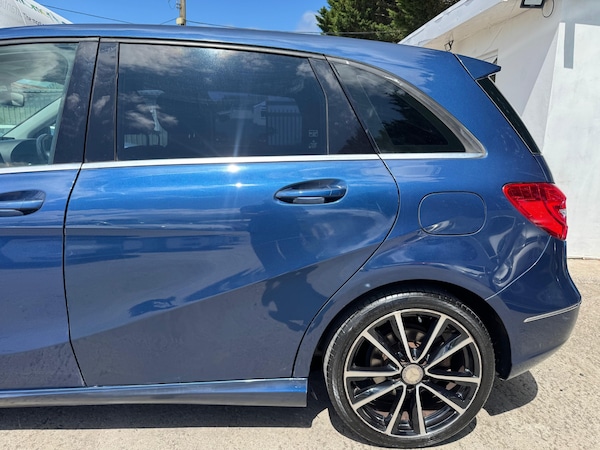 Used Mercedes-Benz B Class 2012 for sale - 76289027: Photo 9