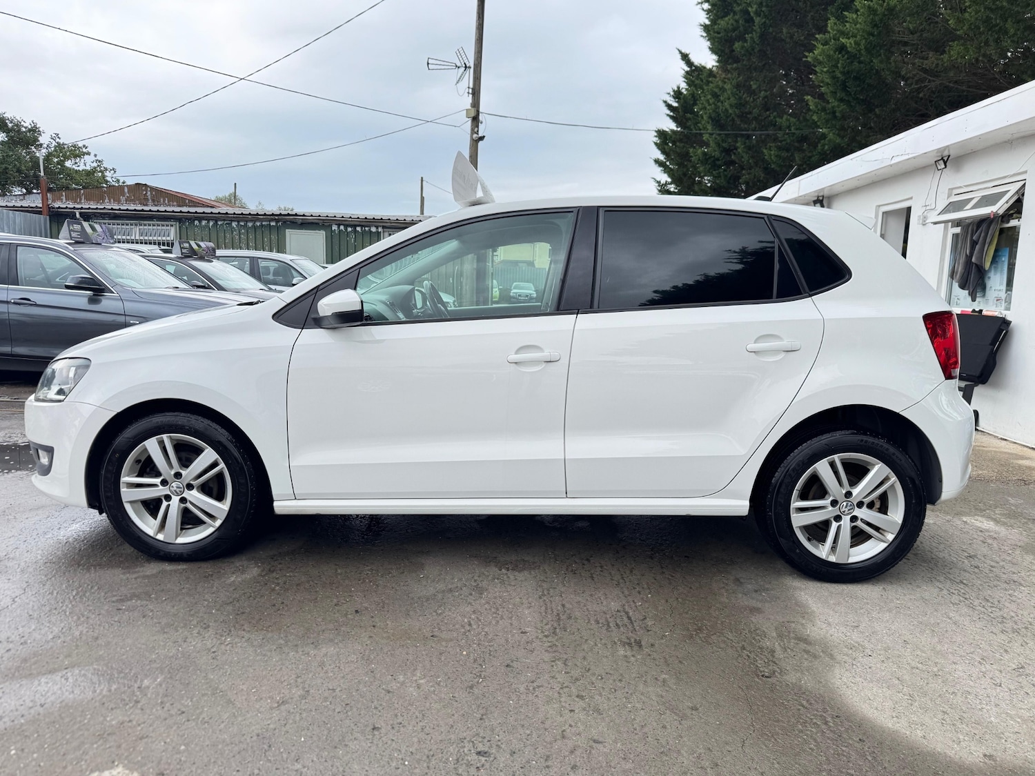 Used Volkswagen Polo 2013 for sale - 76609298: Photo 7