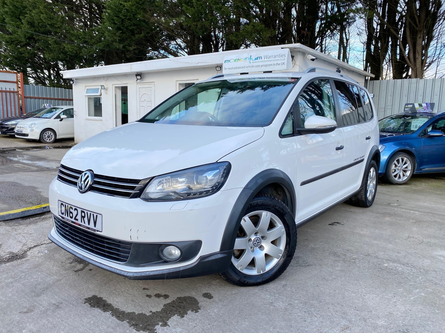 Used Volkswagen Touran 2013 for sale - 77739183: Photo 2