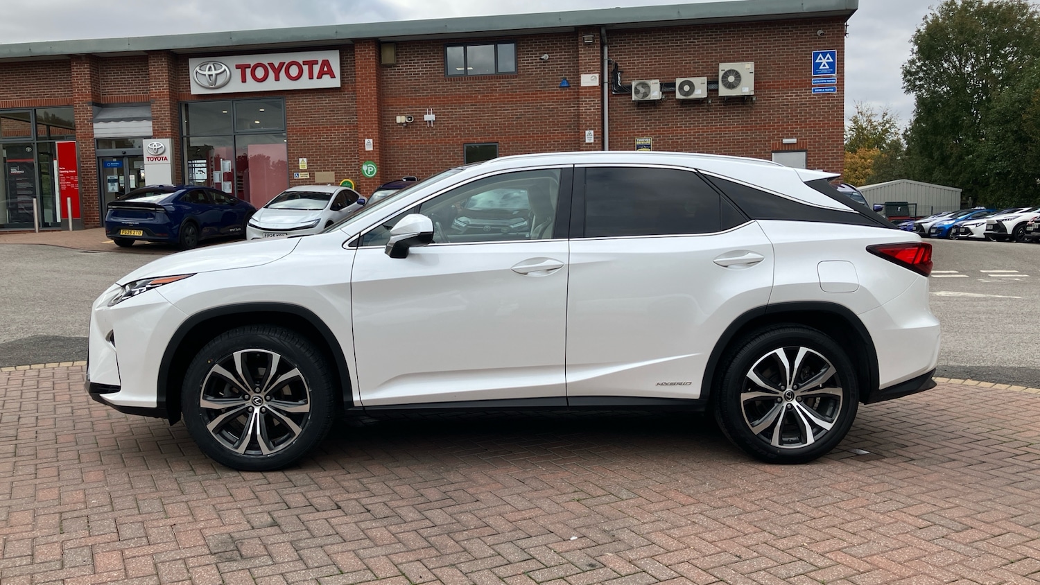 Used Lexus RX 2018 for sale - 76588931: Photo 17