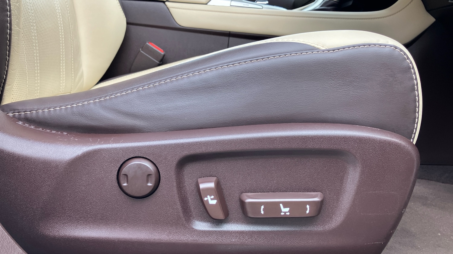 Used Lexus RX 2018 for sale - 76588931: Photo 31