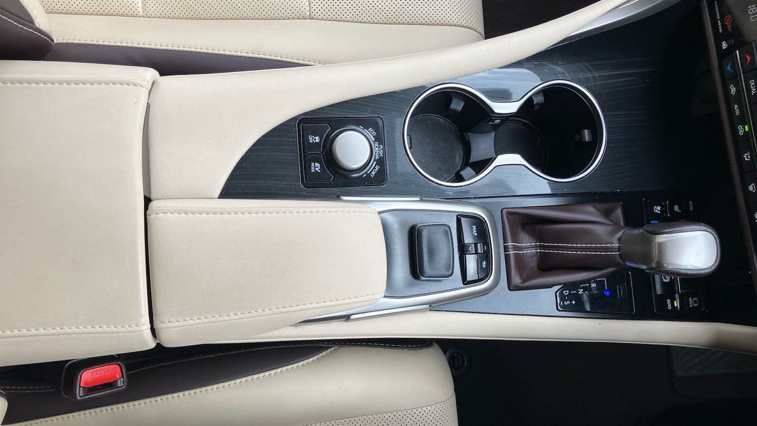 Used Lexus RX 2018 for sale - 76588931: Photo 38