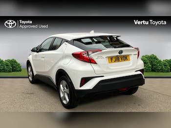 Used Toyota C-HR 2018 for sale - 77554944: Photo