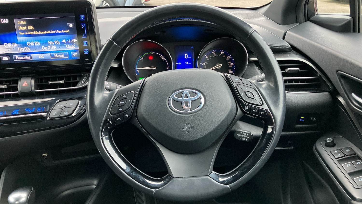 Used Toyota C-HR 2018 for sale - 77554944: Photo 8