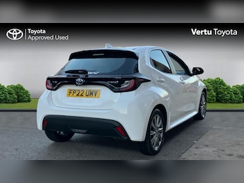 Used Toyota Yaris 2022 for sale - 76946718: Photo