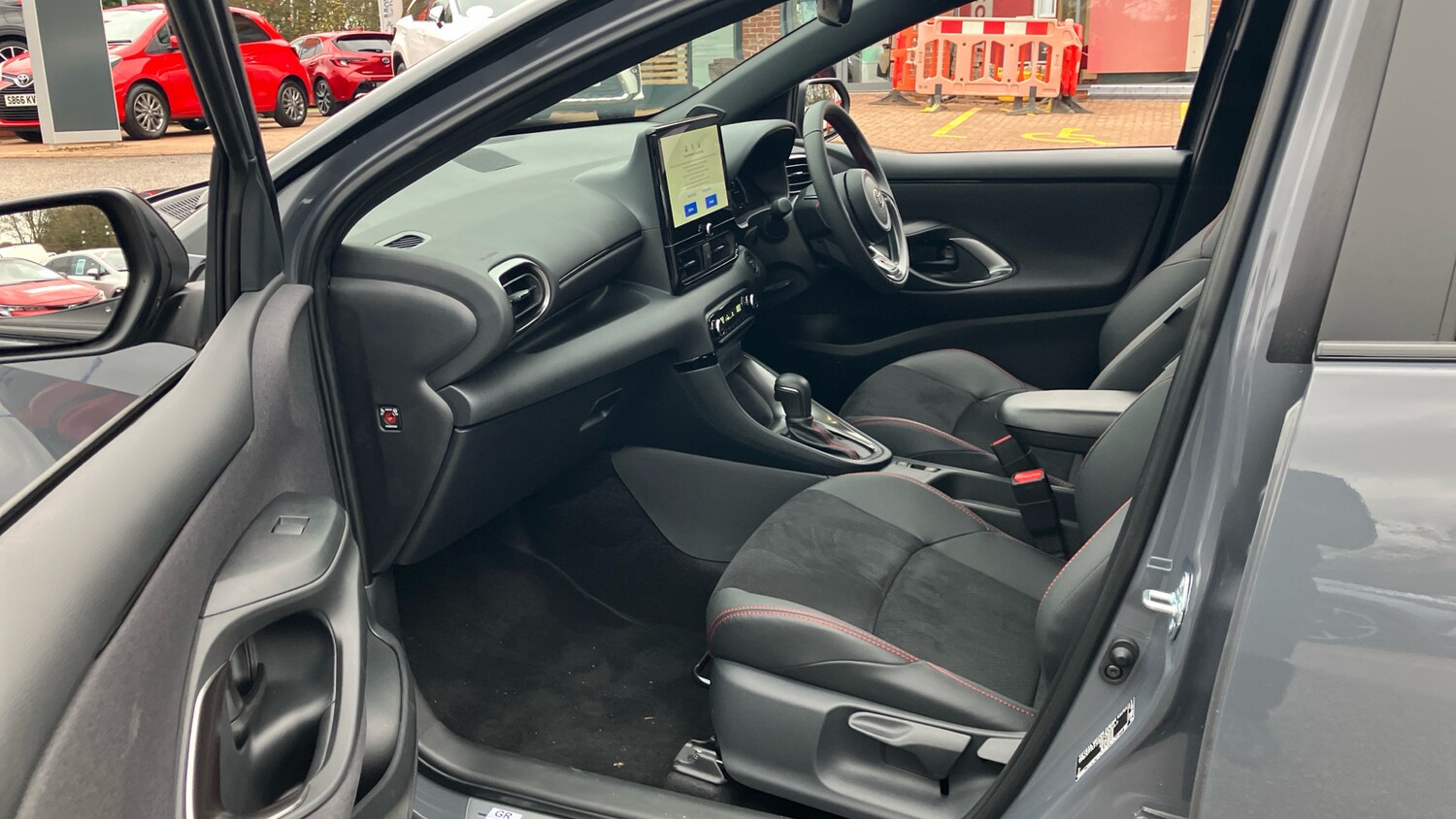 Used Toyota Yaris 2025 for sale - 77883789: Photo 10