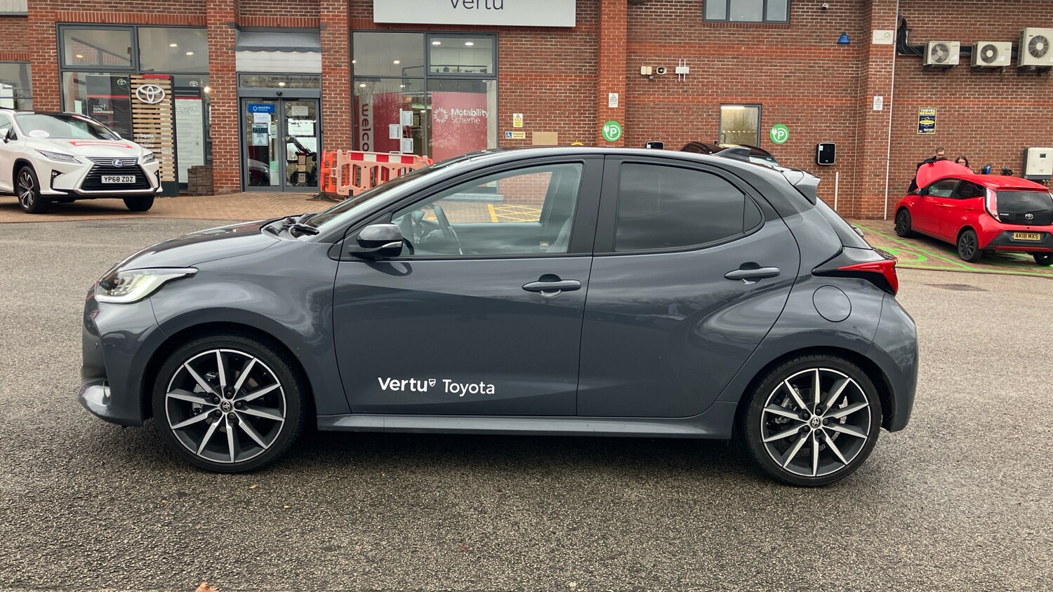 Used Toyota Yaris 2025 for sale - 77883789: Photo 17