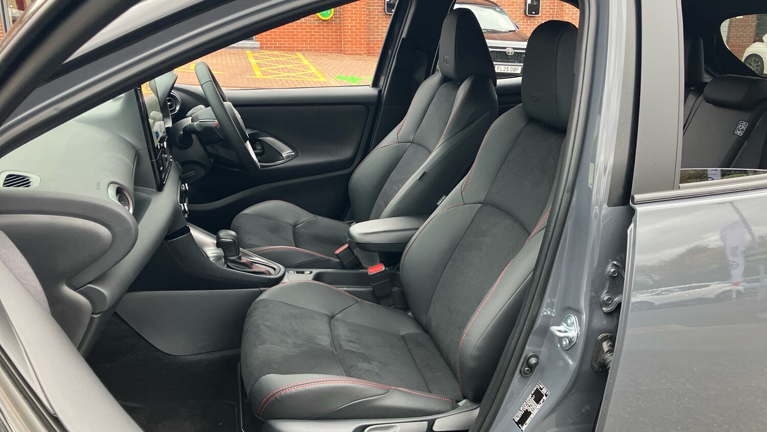 Used Toyota Yaris 2025 for sale - 77883789: Photo 43