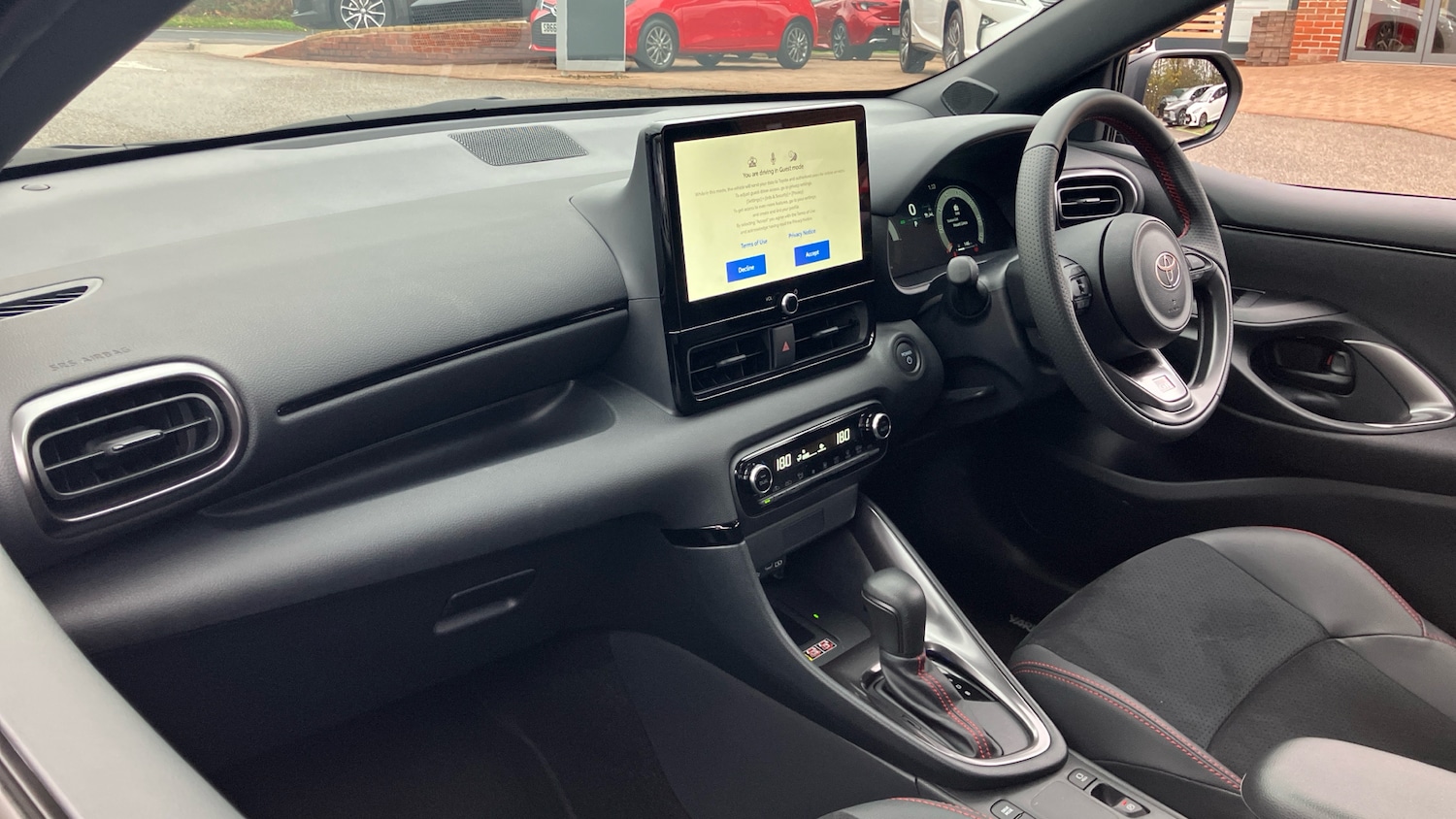 Used Toyota Yaris 2025 for sale - 77883789: Photo 44