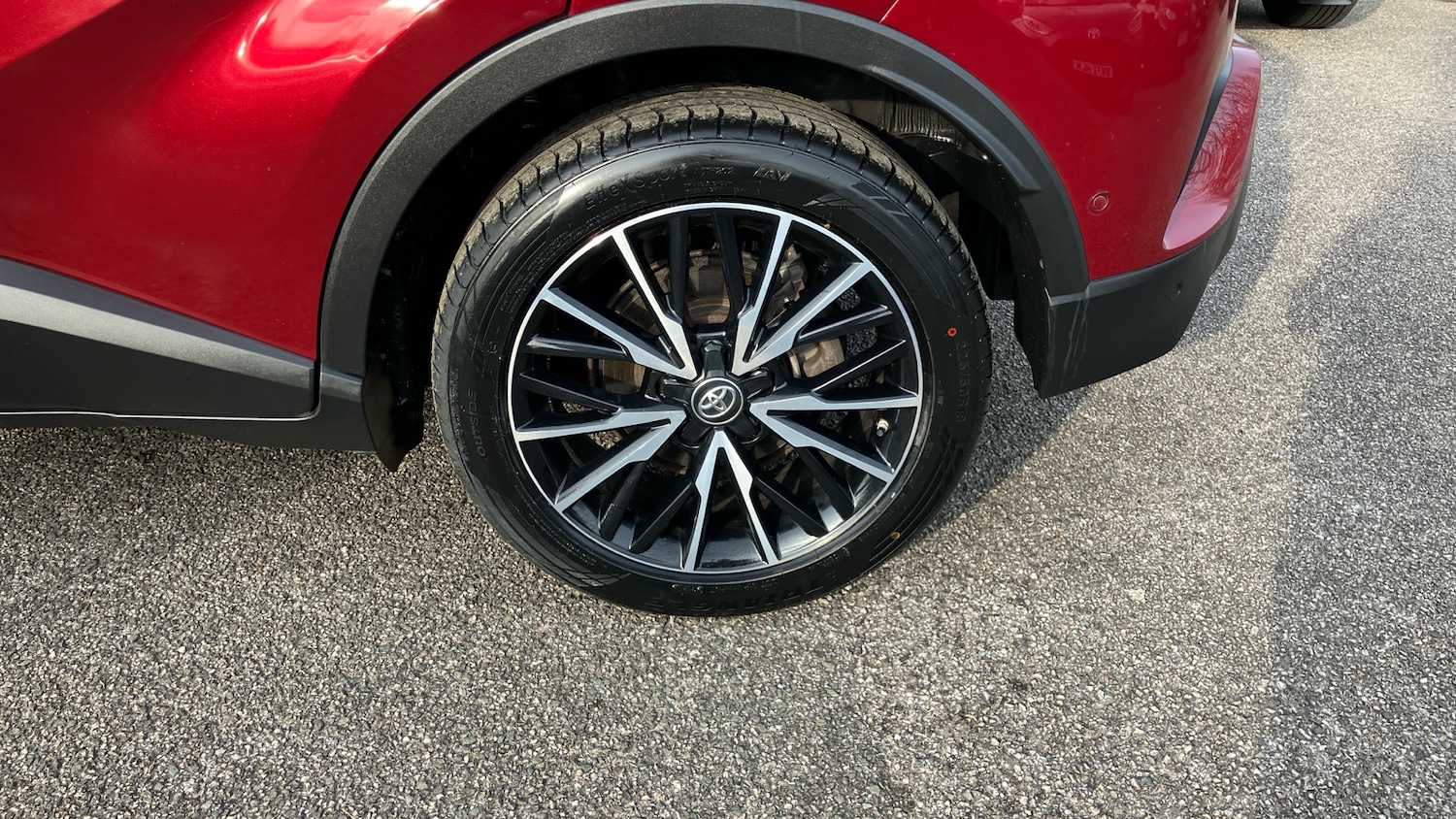 Used Toyota C-HR 2018 for sale - 78198701: Photo 35