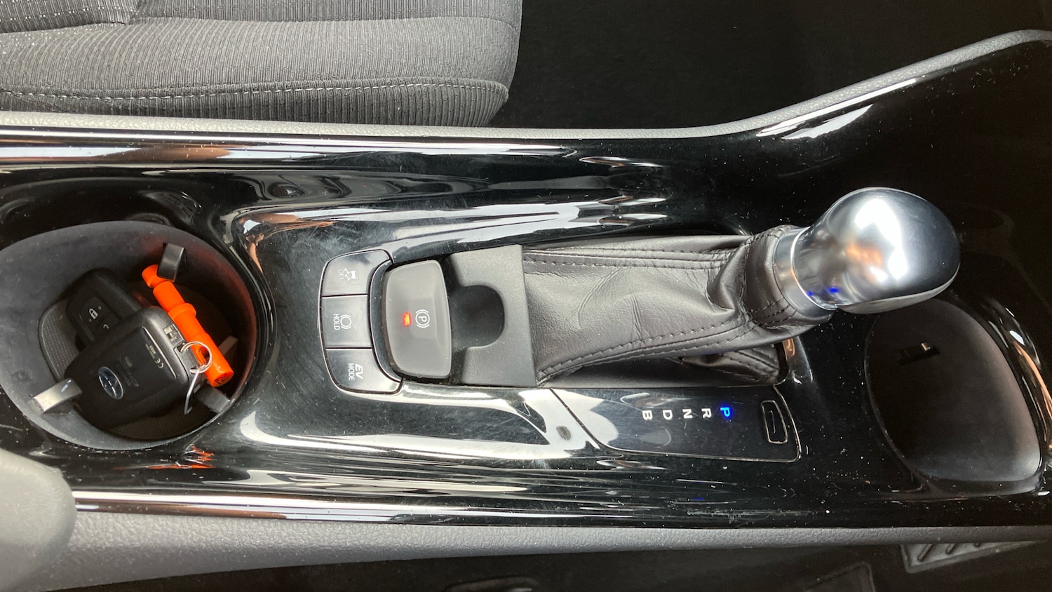 Used Toyota C-HR 2018 for sale - 78198701: Photo 49