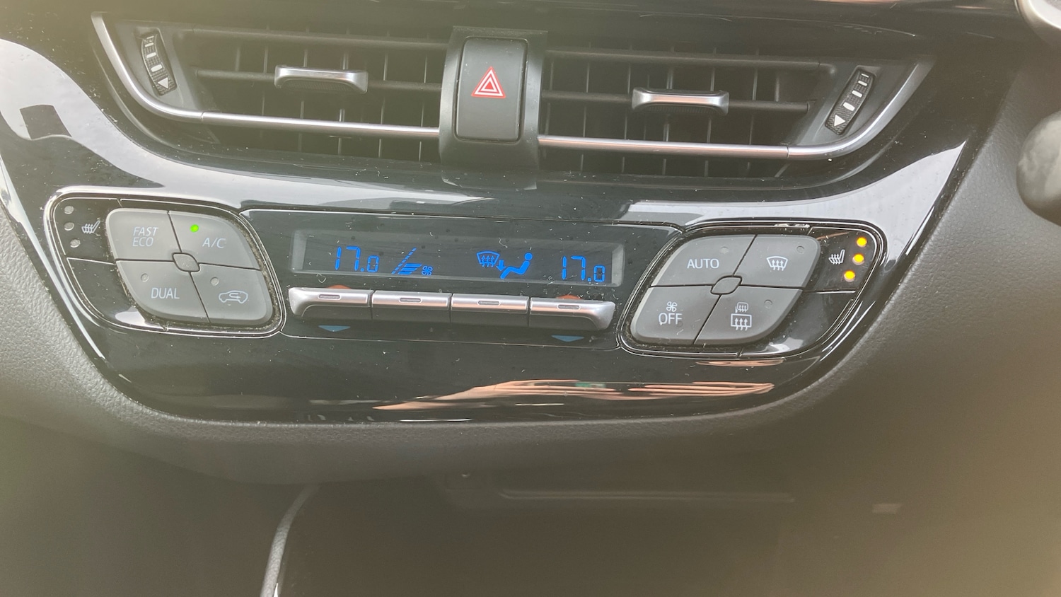 Used Toyota C-HR 2018 for sale - 78198701: Photo 50