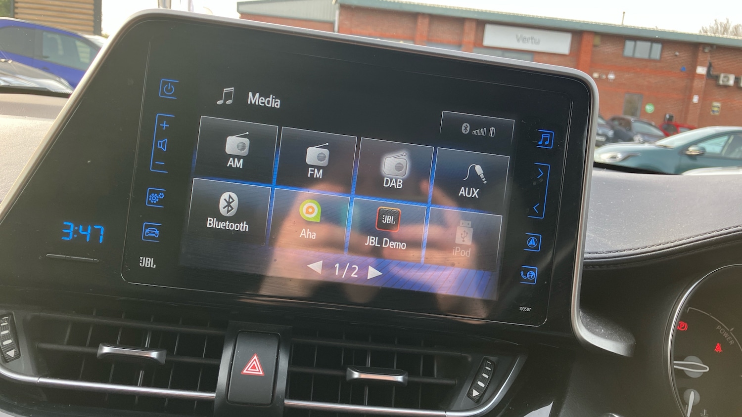 Used Toyota C-HR 2018 for sale - 78198701: Photo 53