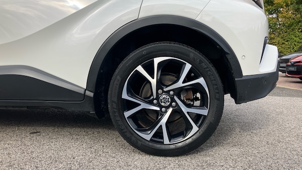 Used Toyota C-HR 2017 for sale - 76115764: Photo 18