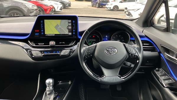 Used Toyota C-HR 2017 for sale - 76115764: Photo 6