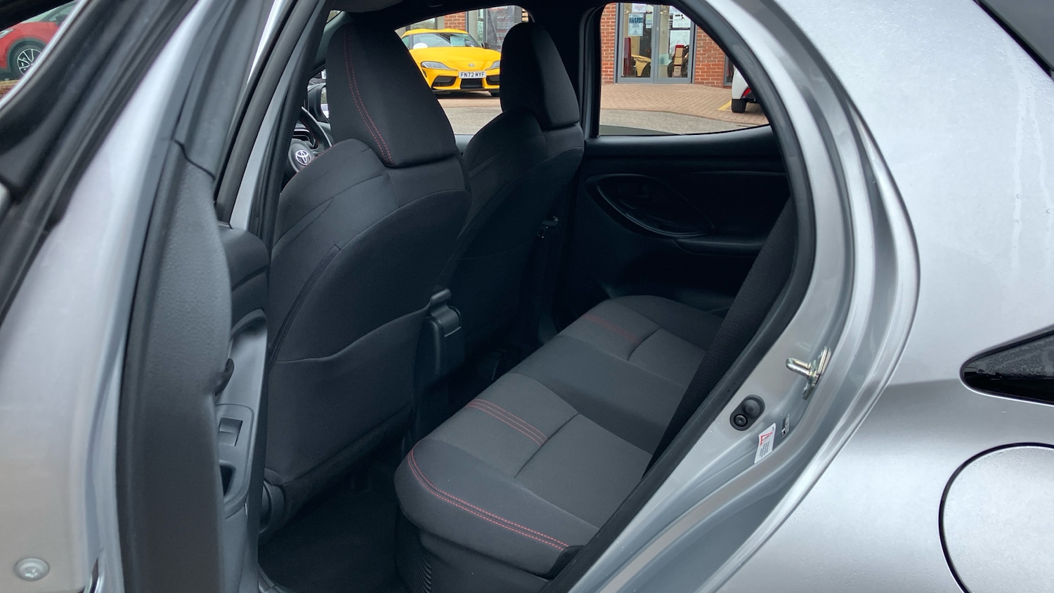 Used Toyota Yaris 2023 for sale - 76796798: Photo 13