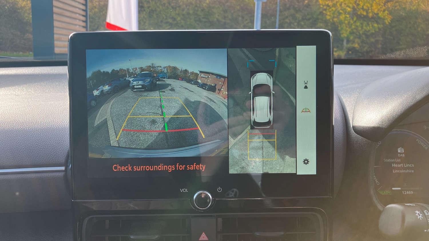 Used Toyota Yaris Cross 2024 for sale - 76413260: Photo 27